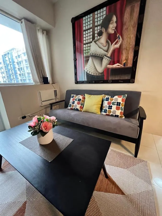 Resorts World Condo Manila Apartment