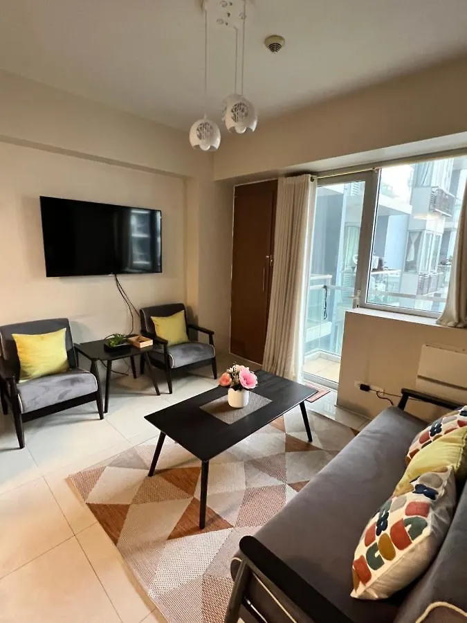 Apartment Resorts World Condo Manila